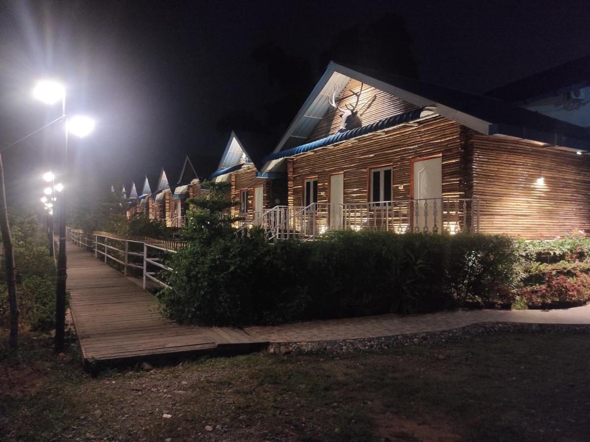 Changs Resort Kaharpara Ngoại thất bức ảnh