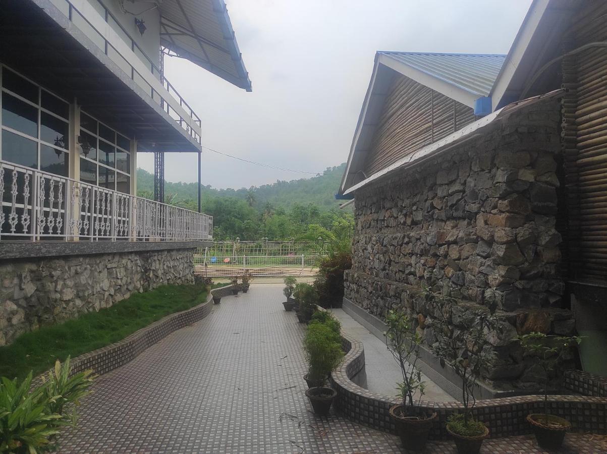 Changs Resort Kaharpara Ngoại thất bức ảnh
